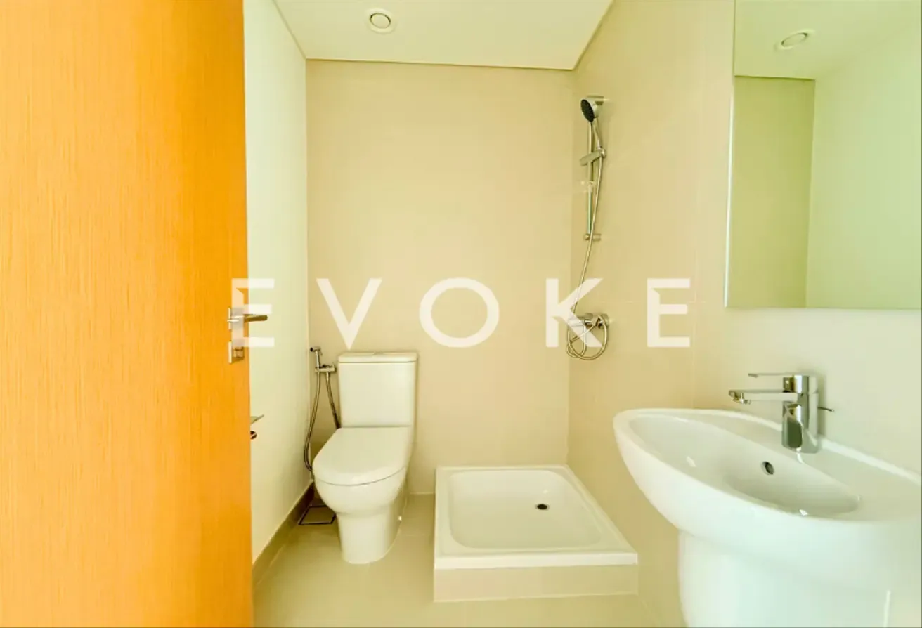 Panoramic Park View | 7 Minutes Walk to Mall