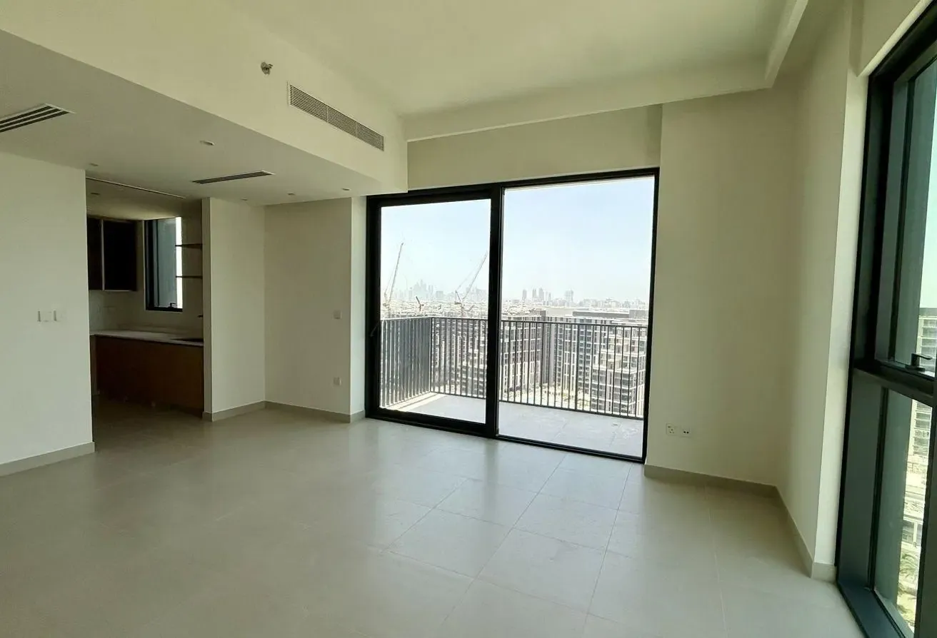 Brand New | Top Floor | Park, City View
