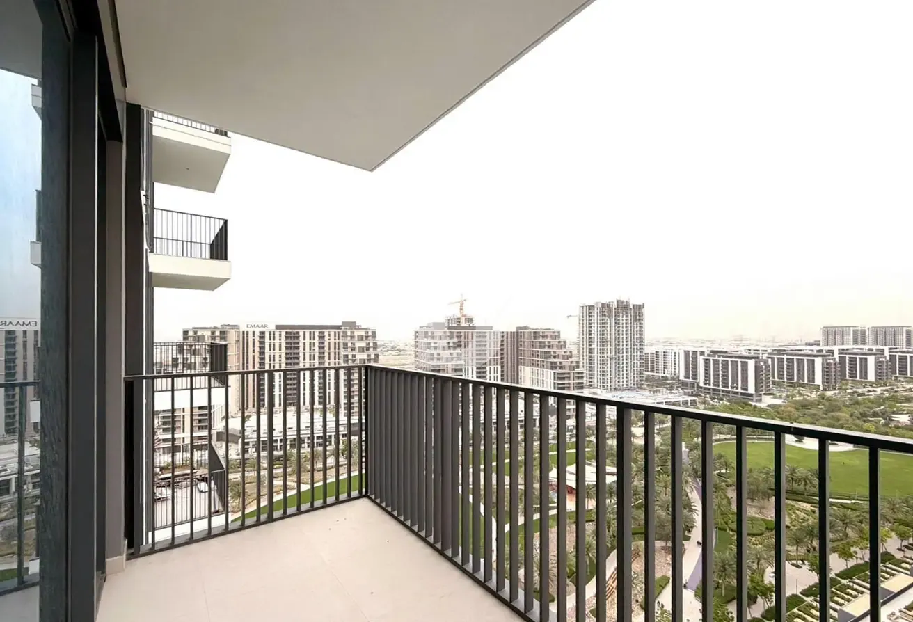 Brand New | Vacant | Spacious Layout