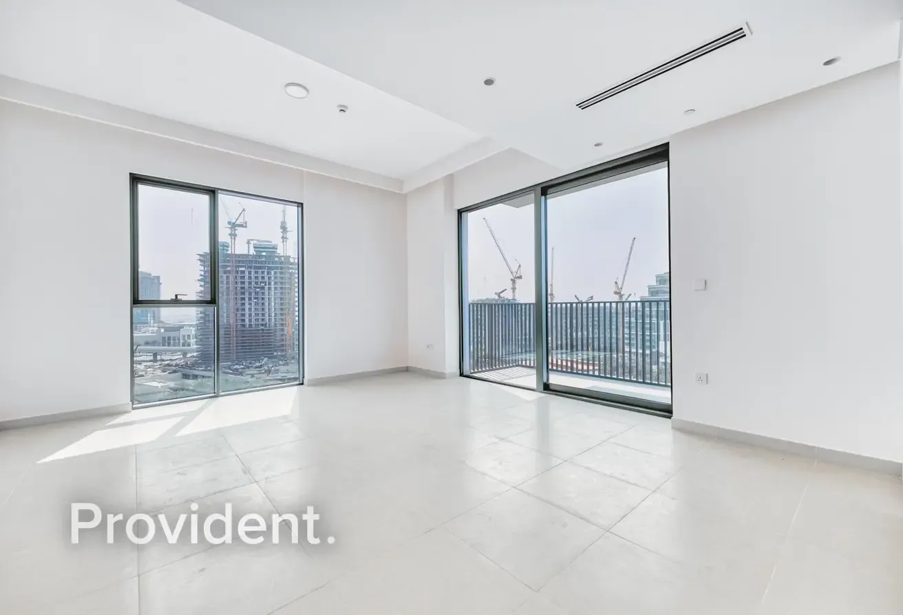 High Floor | Park View | Brand New