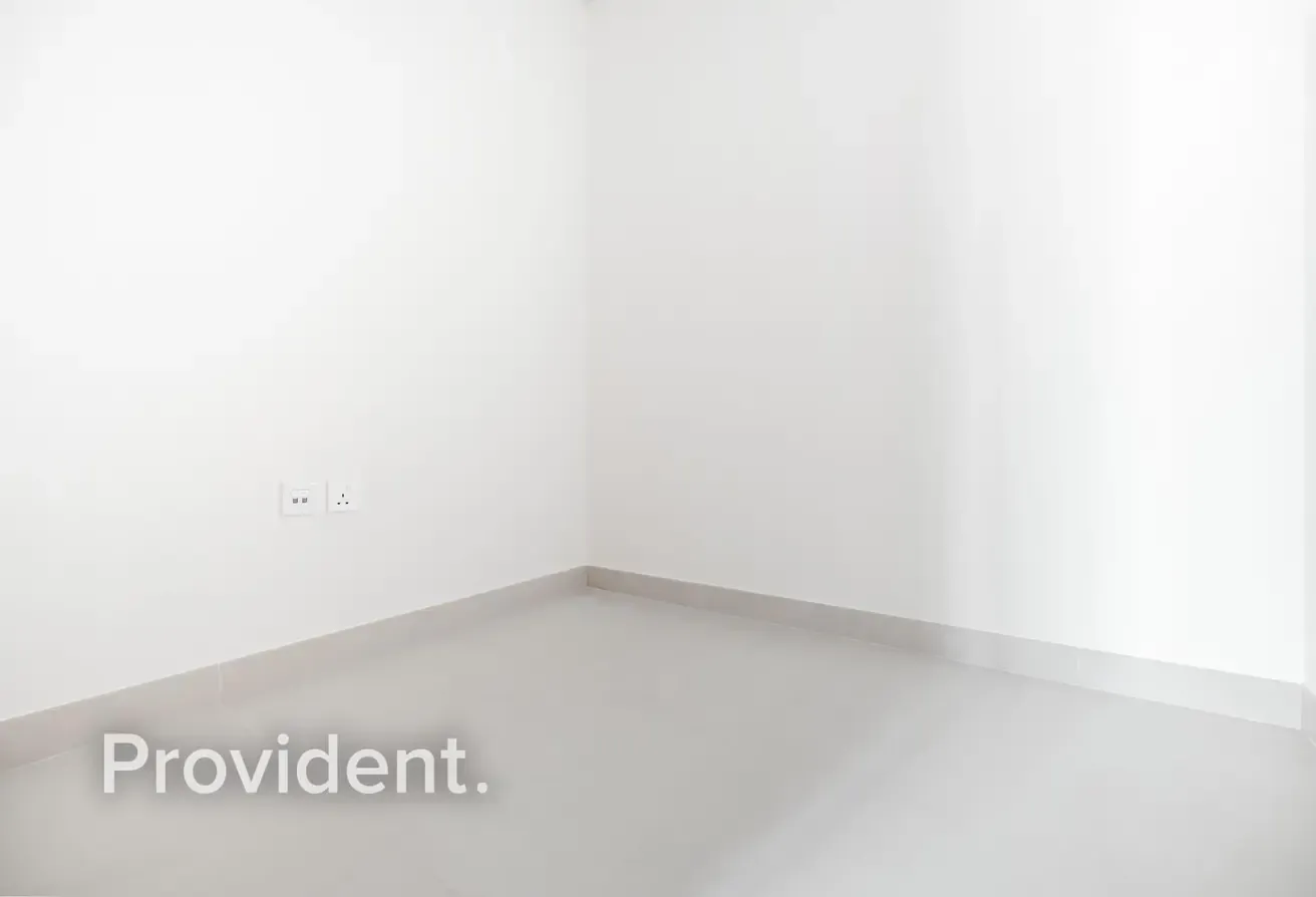High Floor | Park View | Brand New