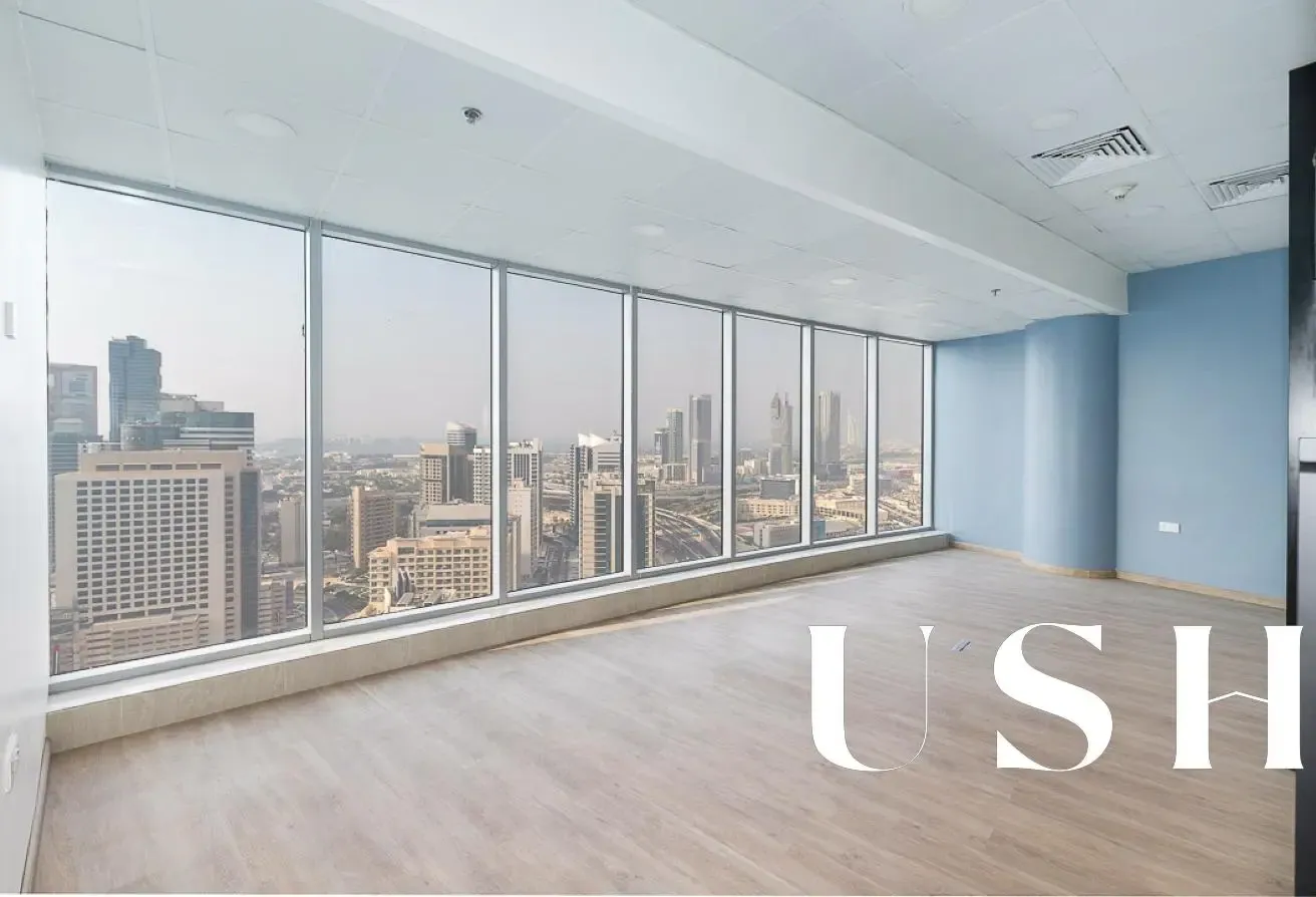 Fitted Offices | Sea View| Rare | Upgraded Floor