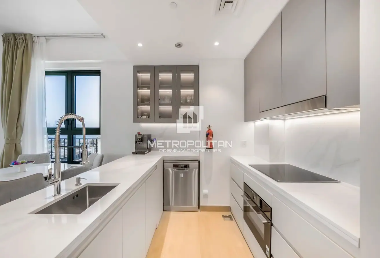 Unobstructed Skyline View | Upgraded and Furnished