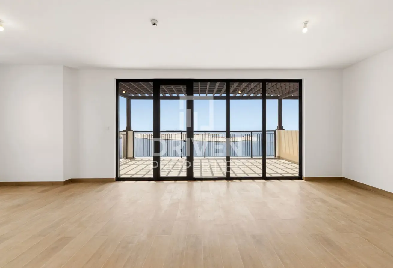 Elite Prime Corner Unit | Elevated Finest Living