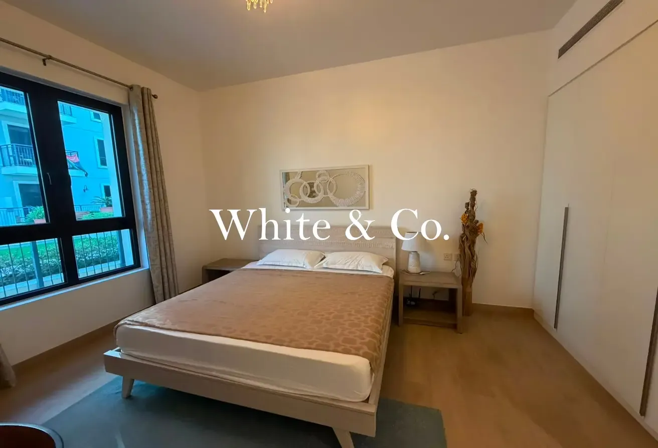 Close to Amenities|Private Access | Vacant