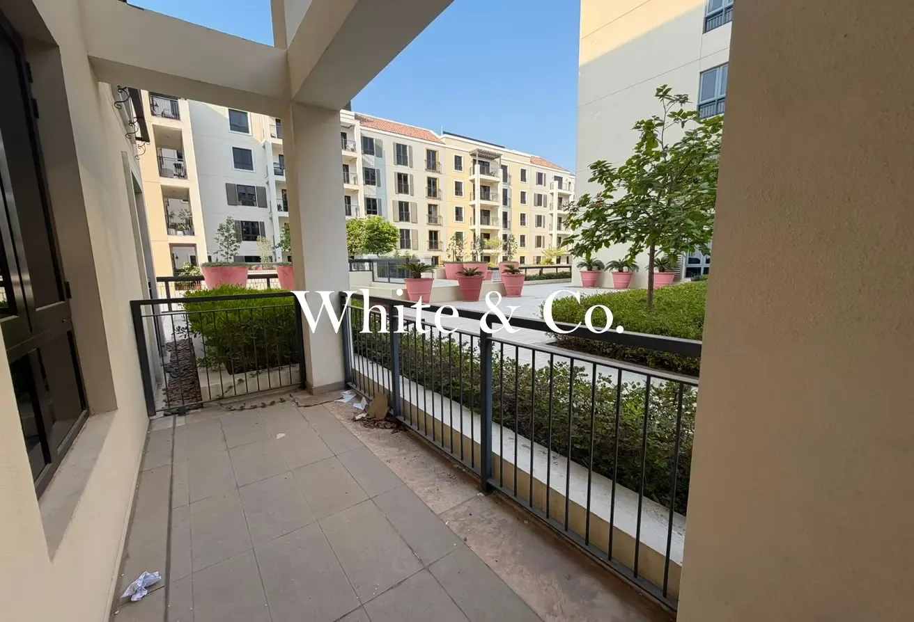Close to Amenities|Private Access | Vacant