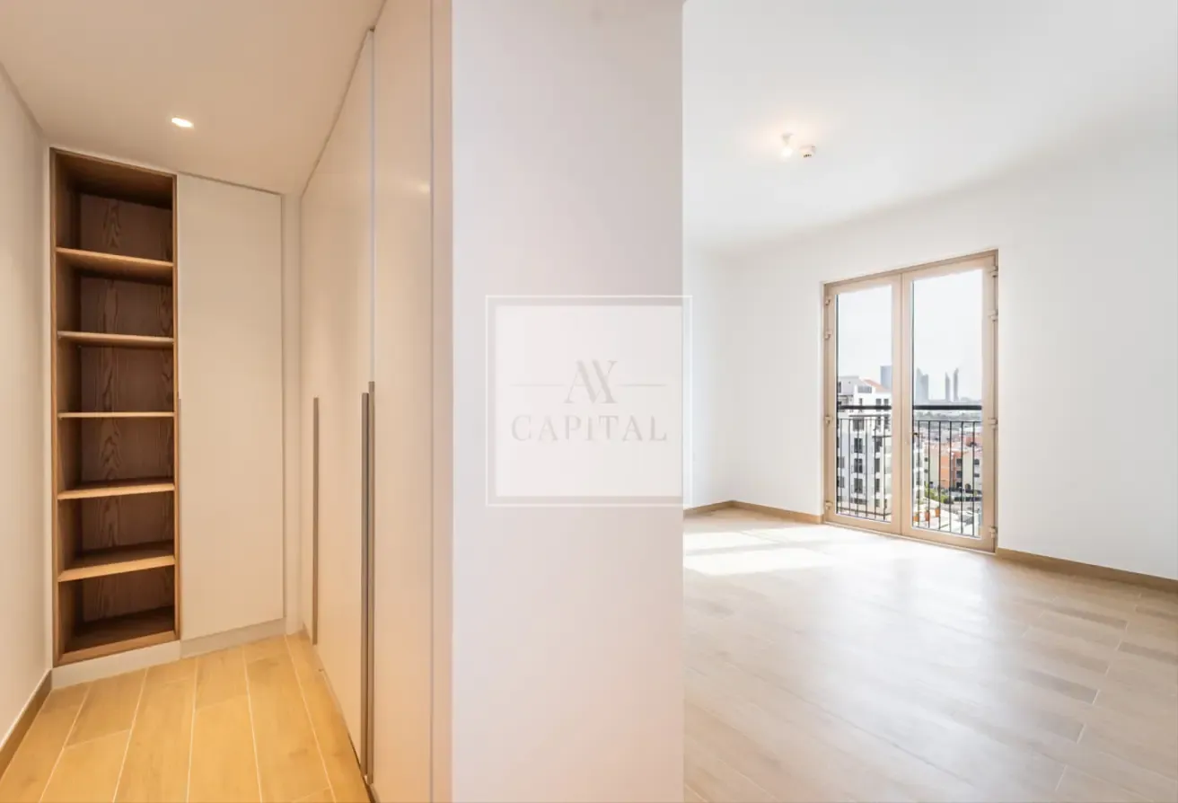 Sea View | Great Layout | Prime Location