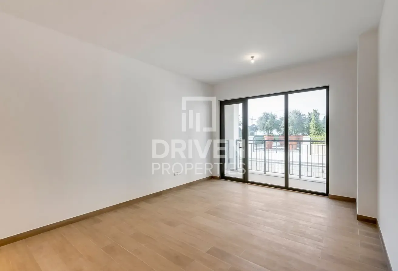Tenanted and Spacious with Modern Design
