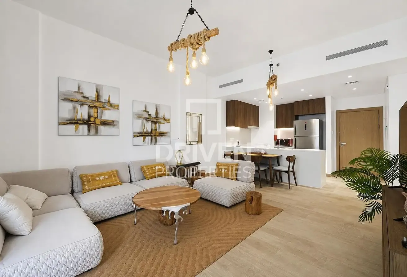 Elegant | Fully Furnished | Beachfront Community