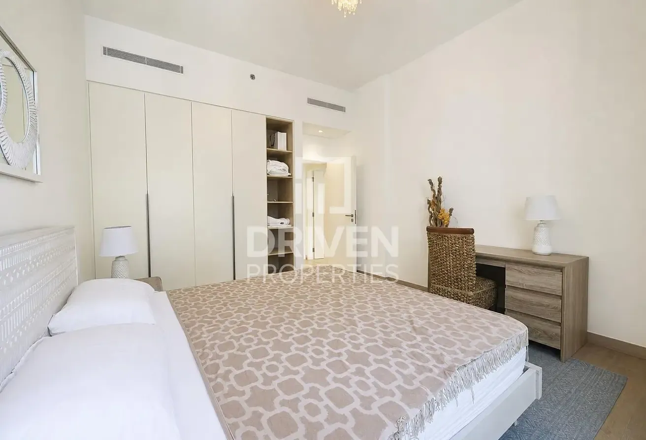 Elegant | Fully Furnished | Beachfront Community