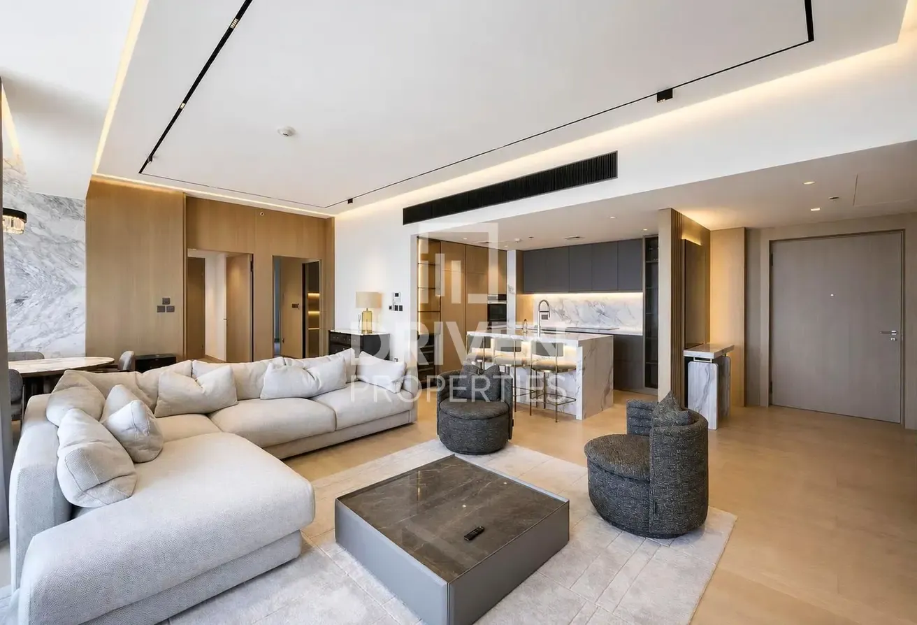 Lowest Price | Vacant | Full Skyline and Sea View