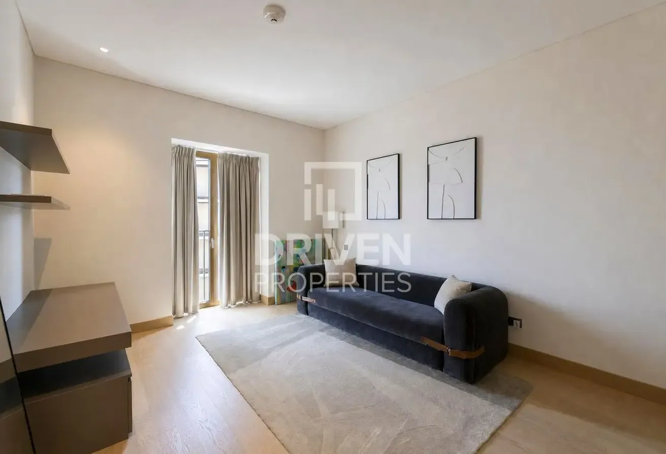 Lowest Price | Vacant | Full Skyline and Sea View