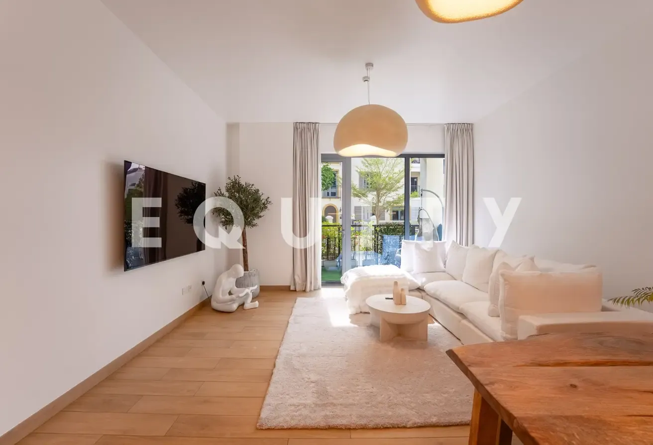 Large Layout | Private Beach Access | Furnished
