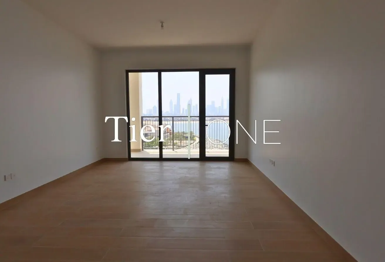 2br Skyline Sea View | Vacant | High Floor
