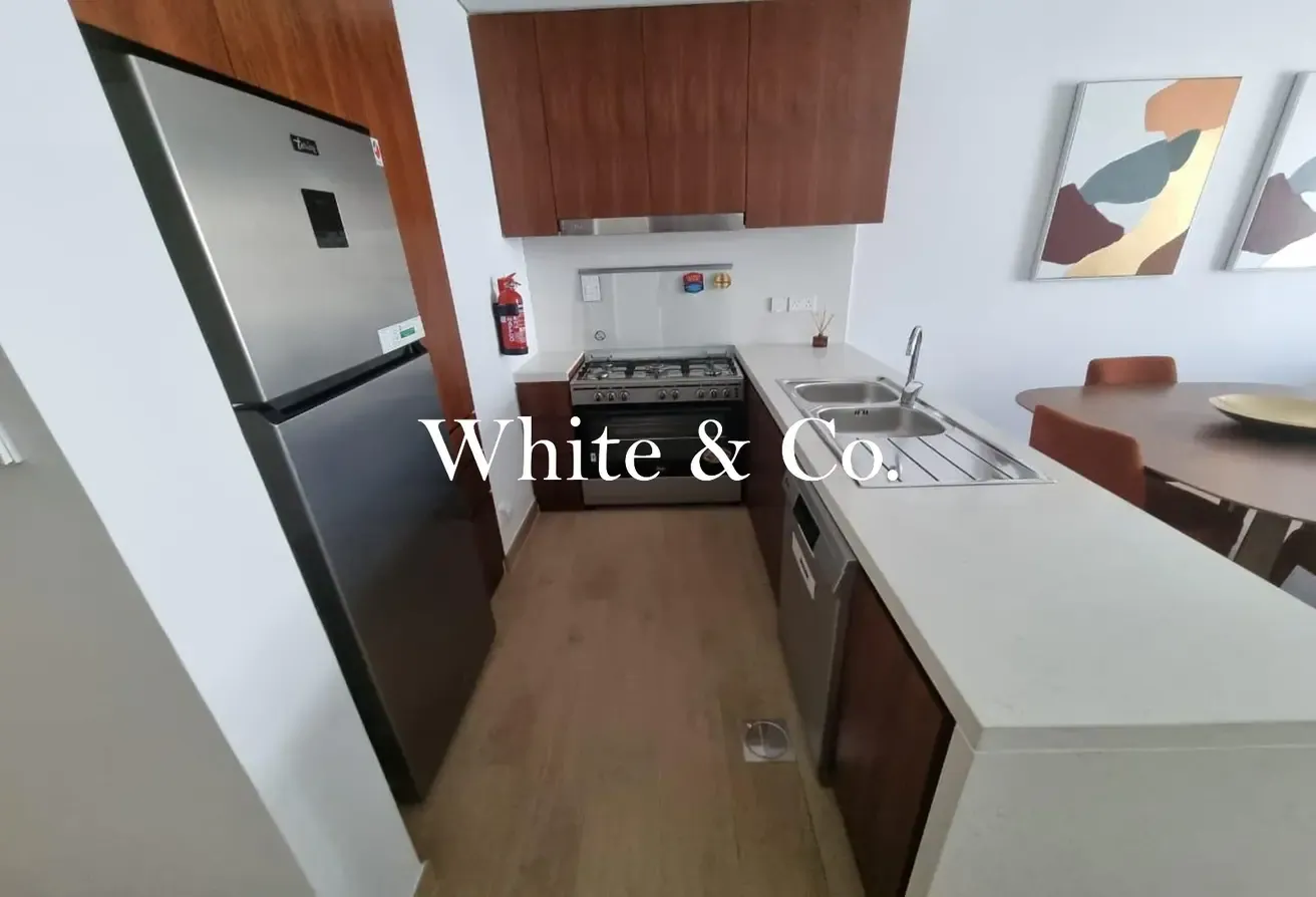 Furnished | Open view  |Community expert