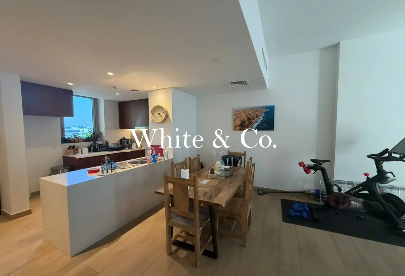 Vacant | Spacious Layout | Open to Rent
