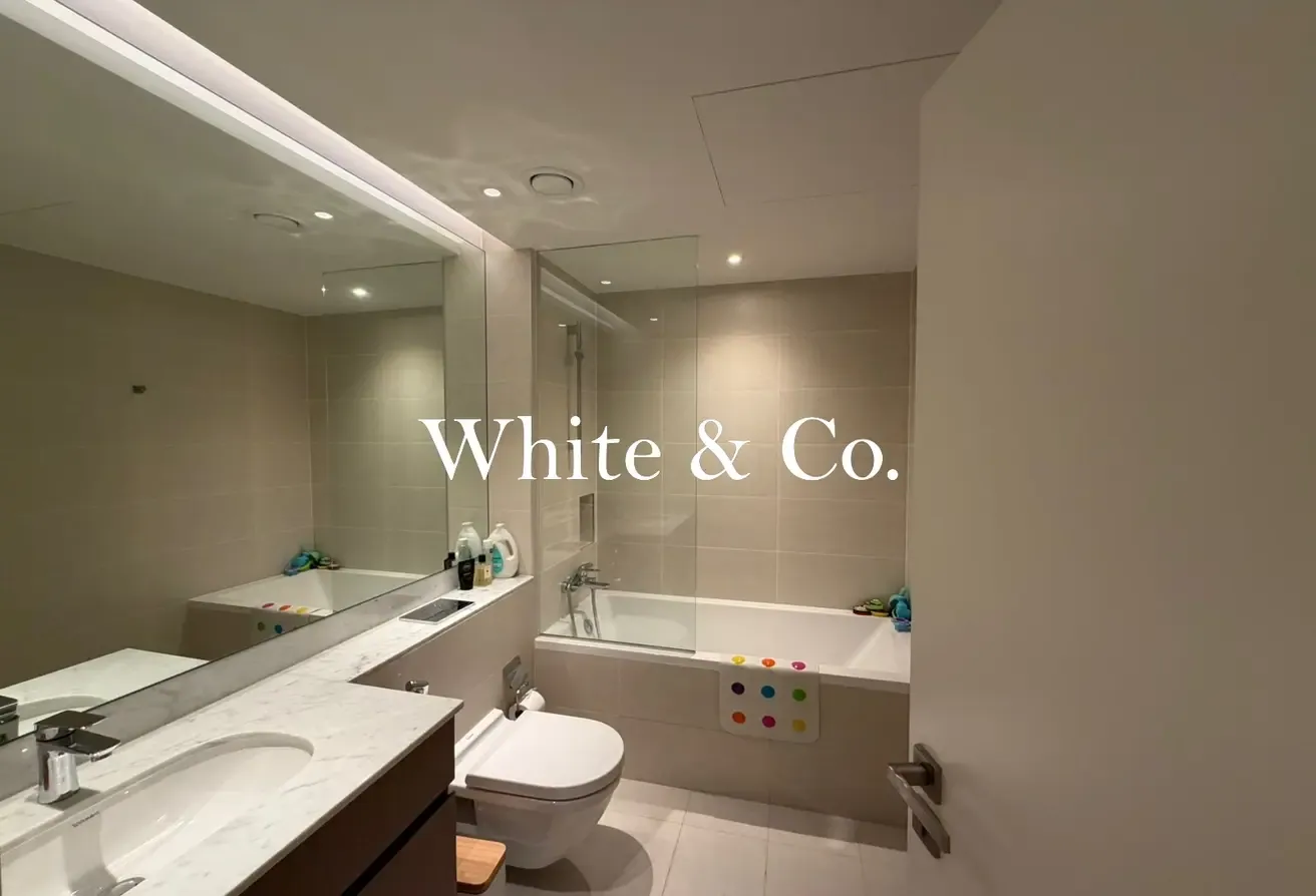 Vacant | Spacious Layout | Open to Rent