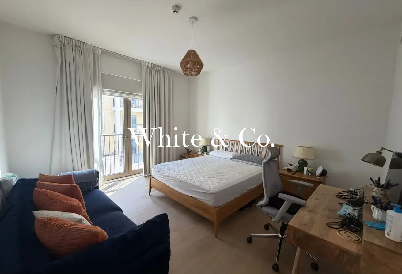 Vacant | Spacious Layout | Open to Rent