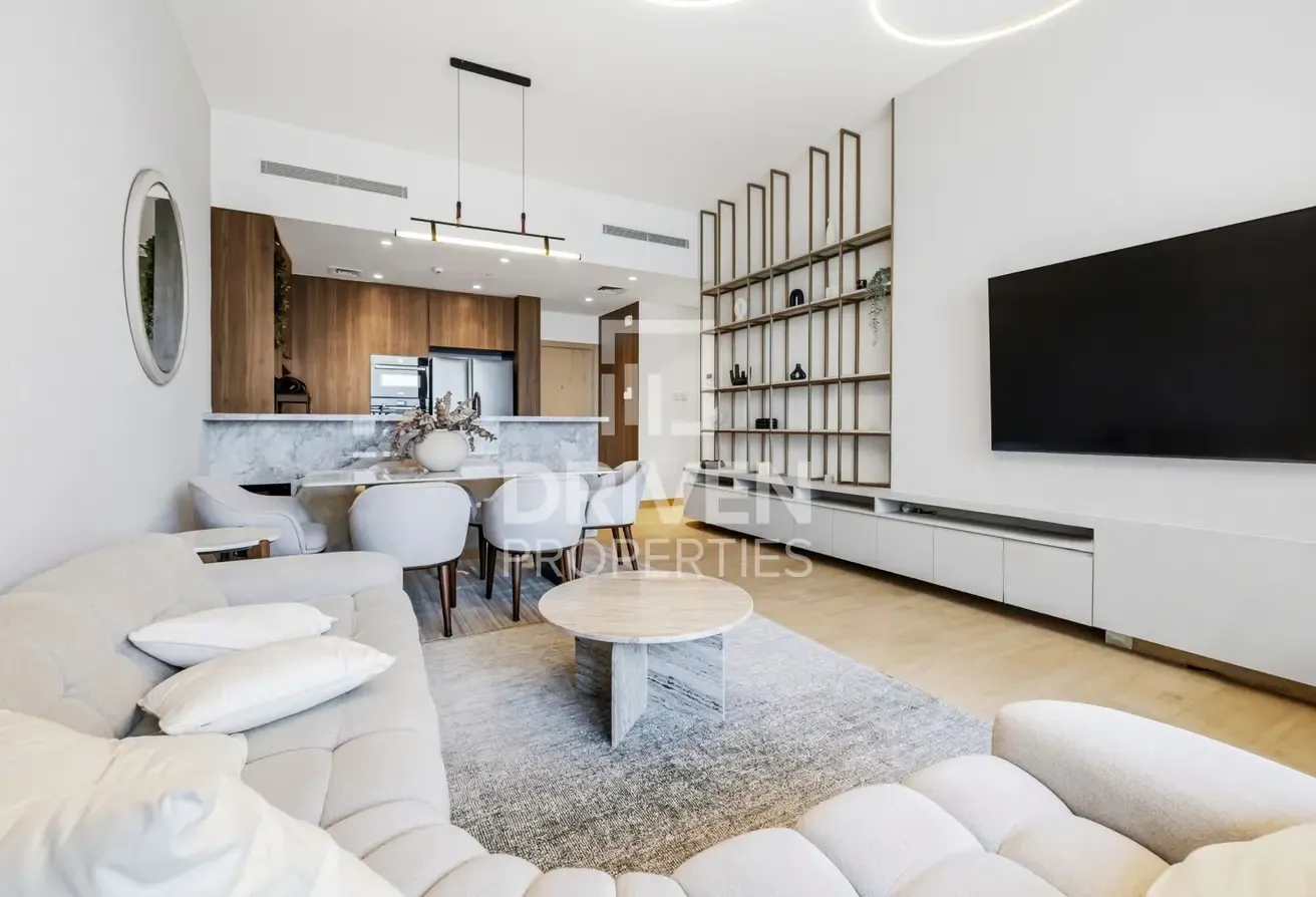 Partial Sea View | Furnished | Partially Upgraded