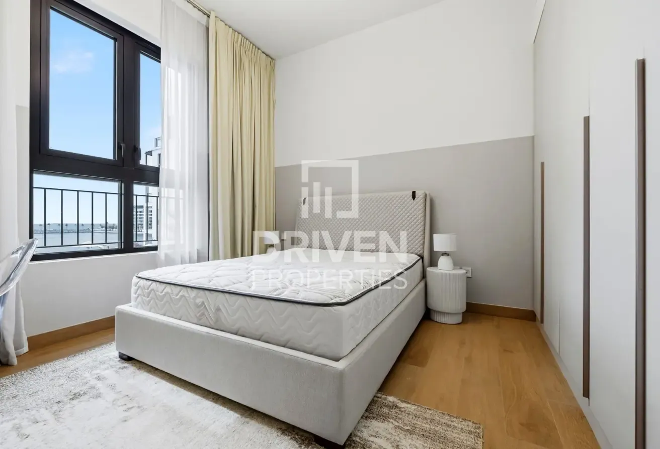 Partial Sea View | Furnished | Partially Upgraded
