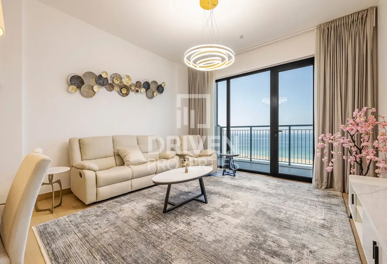 Higher Floor | Unobstructed Views | Facing Beach