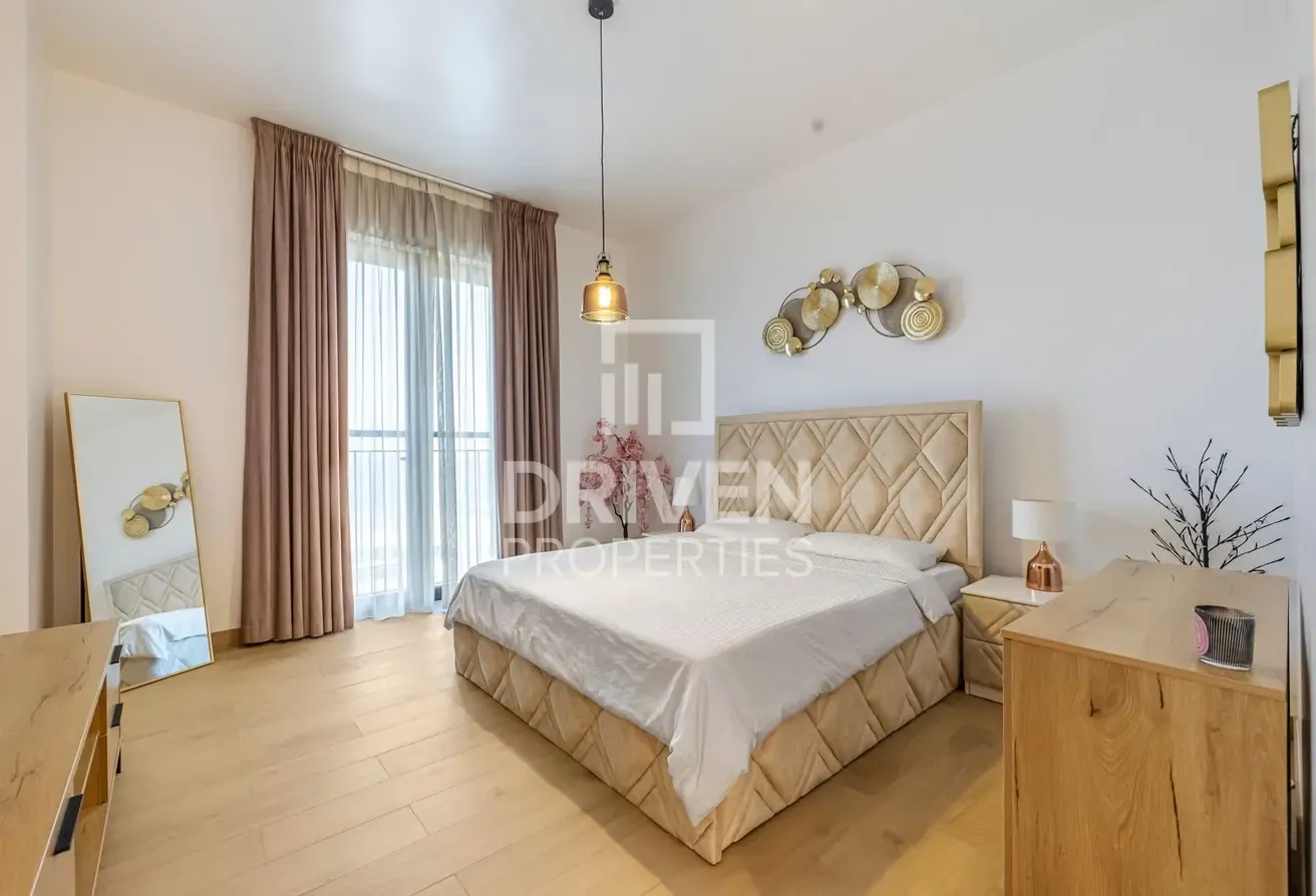 Higher Floor | Unobstructed Views | Facing Beach
