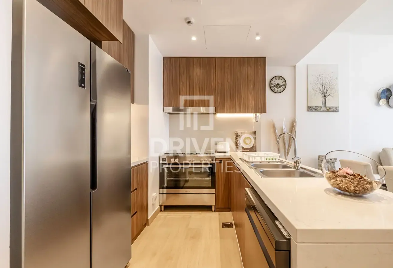 Higher Floor | Unobstructed Views | Facing Beach