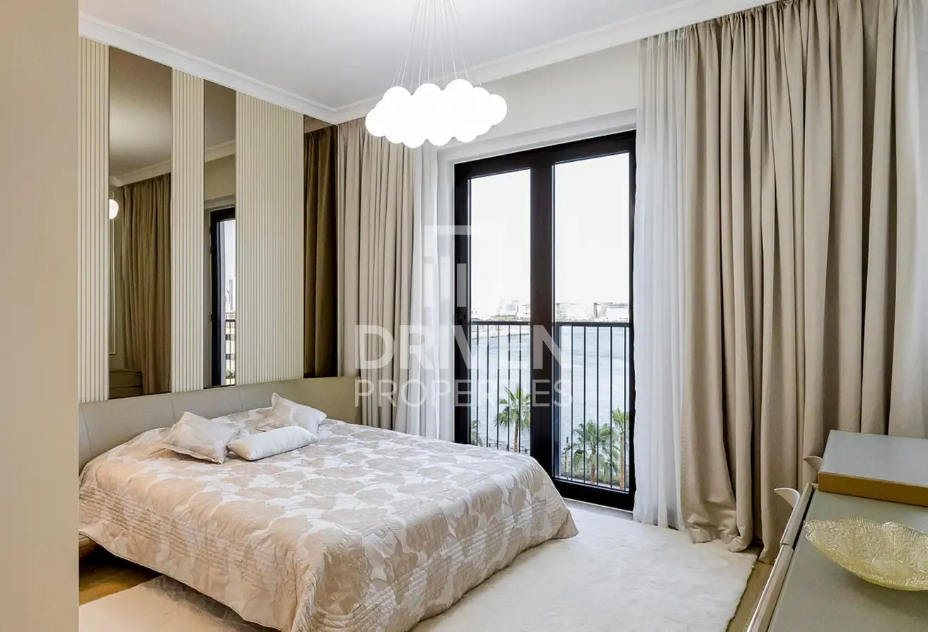 Fully Furnished and Modern | Stunning View