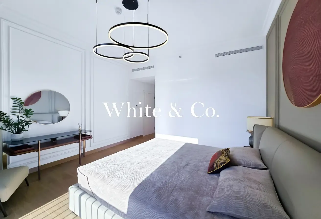 Skyline and Seaview | Upgraded | Vacant