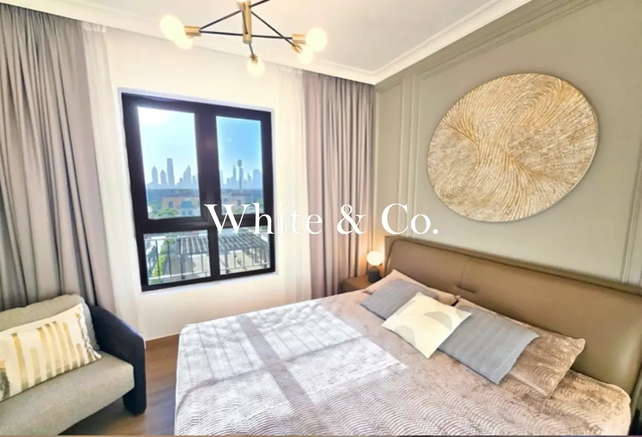 Skyline and Seaview | Upgraded | Vacant