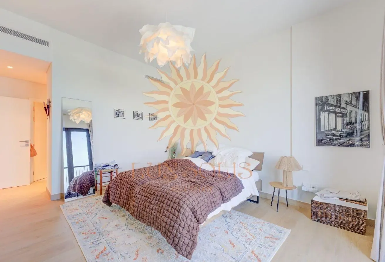 La Mer Expert |Motivated Seller |Sea View | Vacant