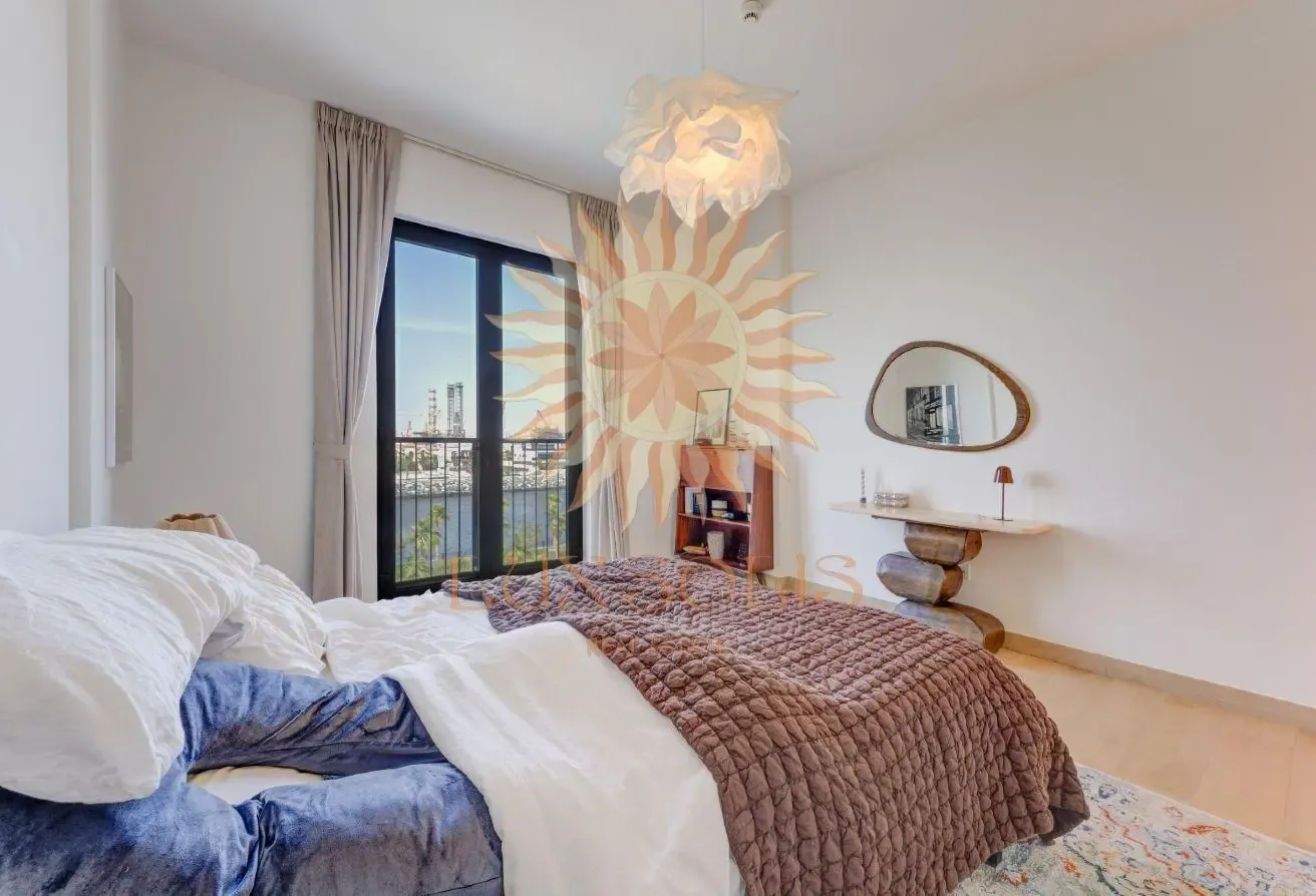 La Mer Expert |Motivated Seller |Sea View | Vacant