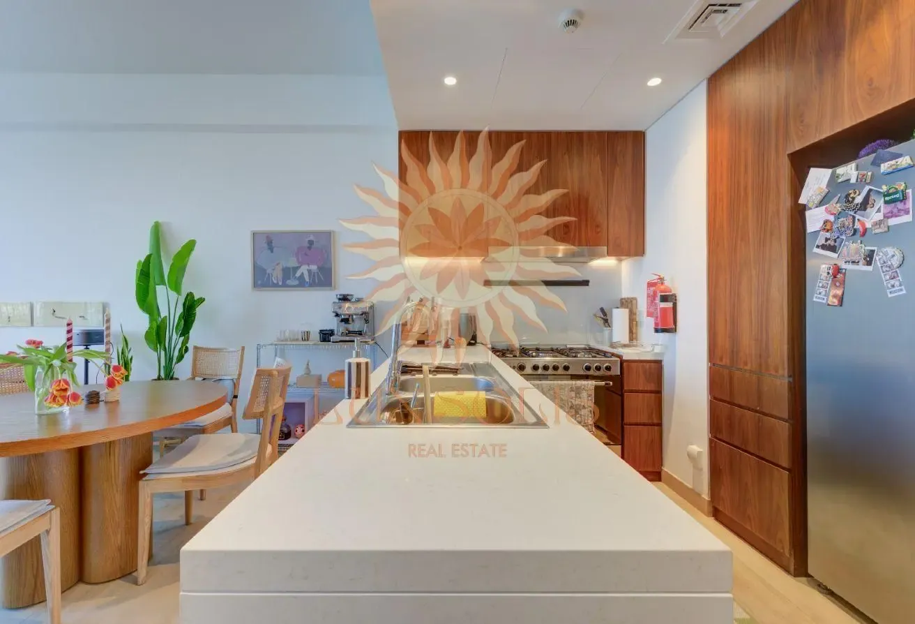 La Mer Expert |Motivated Seller |Sea View | Vacant