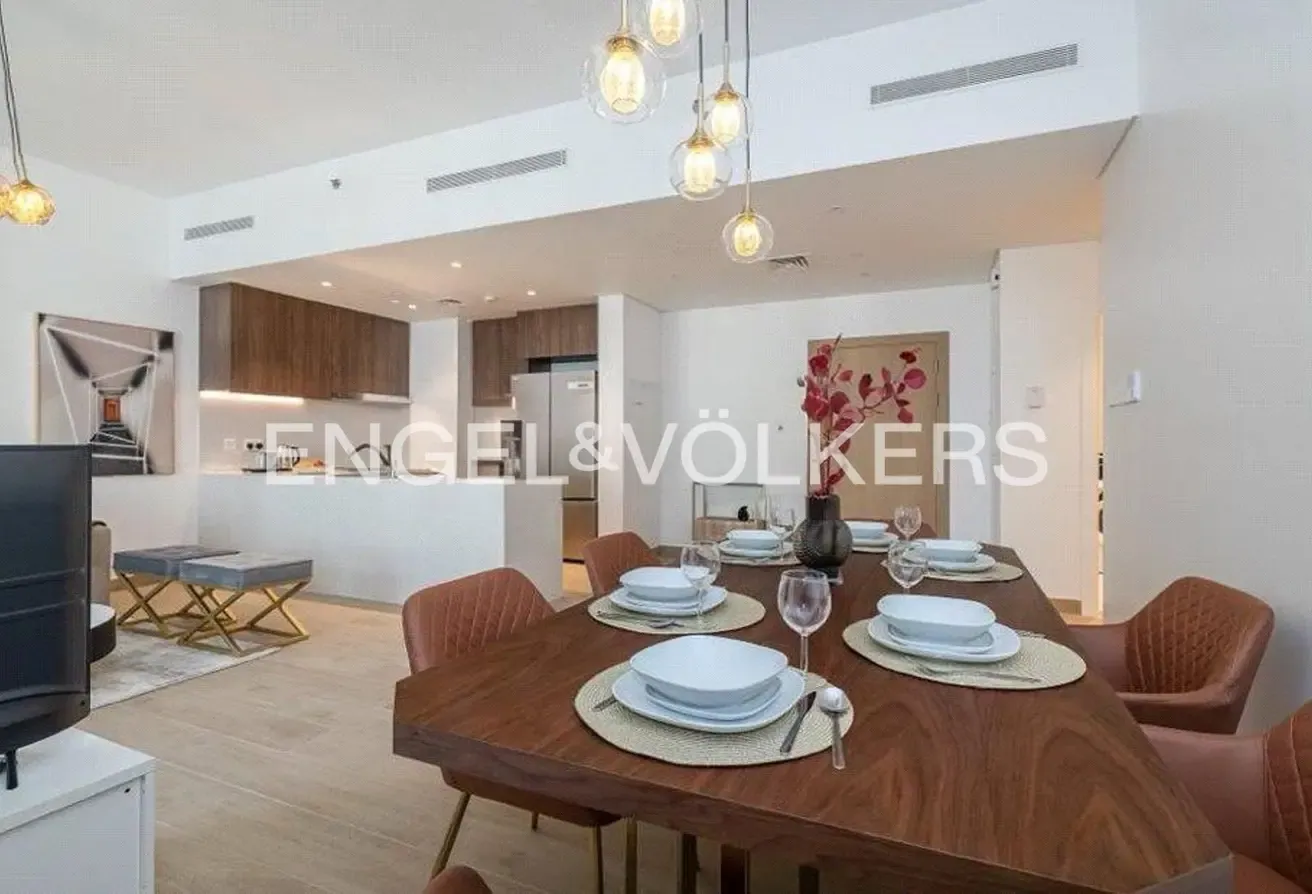 Huge layout| Sea view| Best priced on the market !