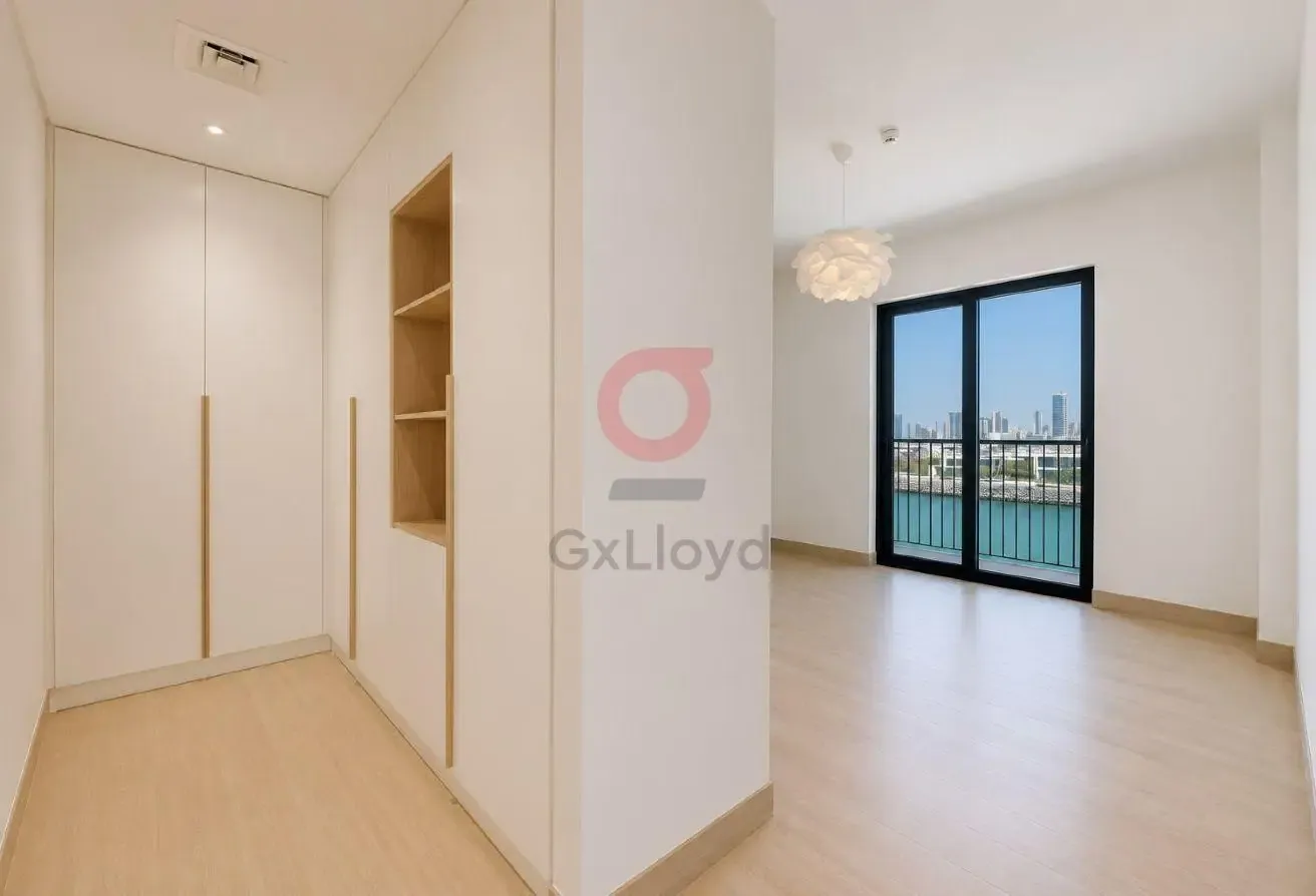 Exclusive High-Floor 2BR with Stunning Sea Views