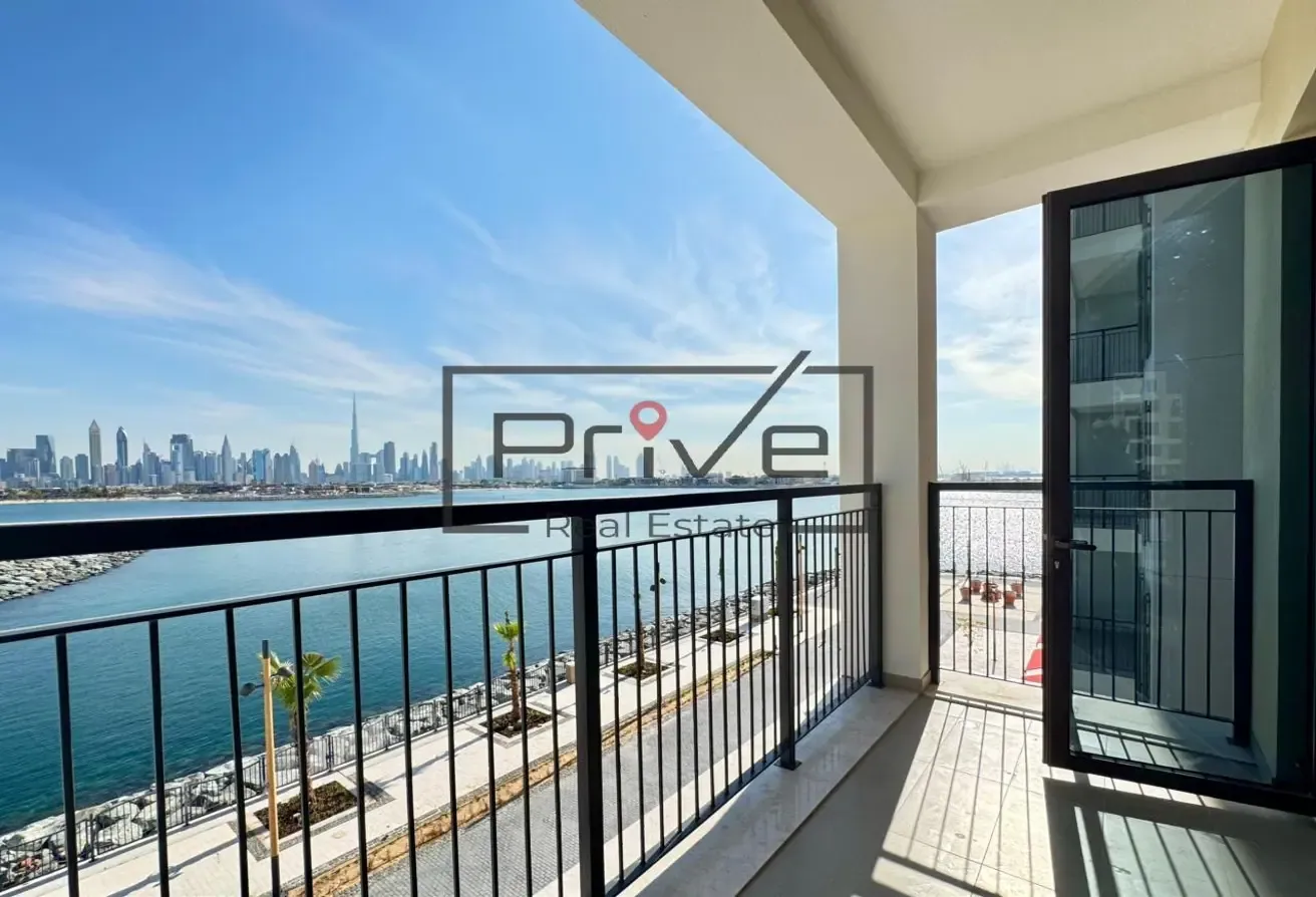 Burj Khalifa and Sea View | Brand New | Vacant