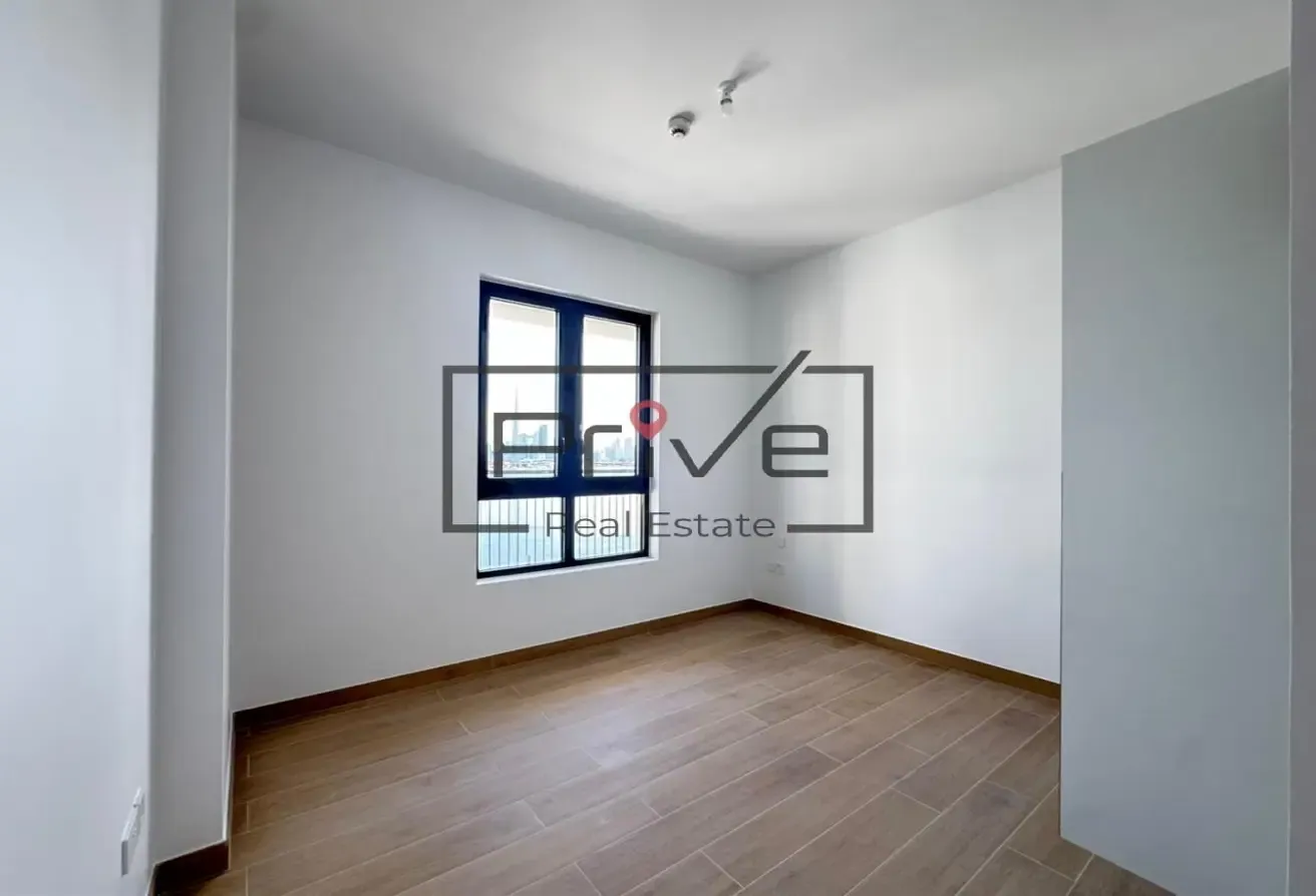 Burj Khalifa and Sea View | Brand New | Vacant