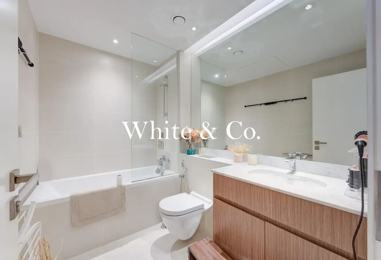 Sea View | High Spec | Naturally Bright