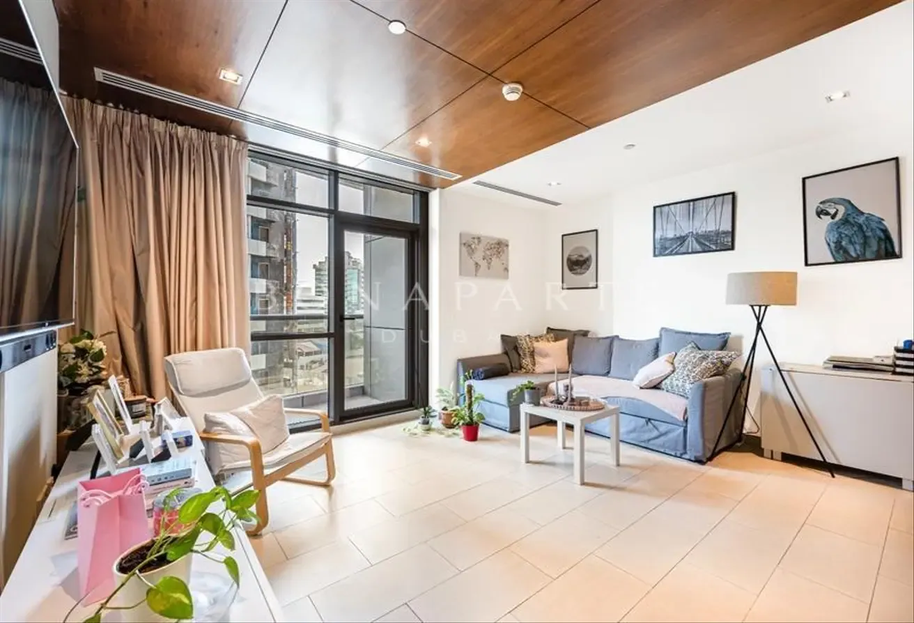 Modern Apartment | Spacious | Landmark Views