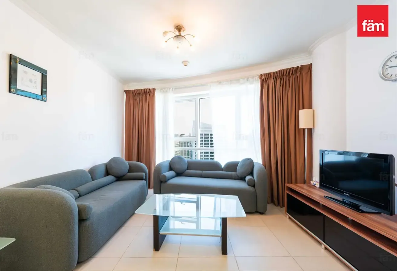 High Floor Furnished 1br | Near Metro | Vacant
