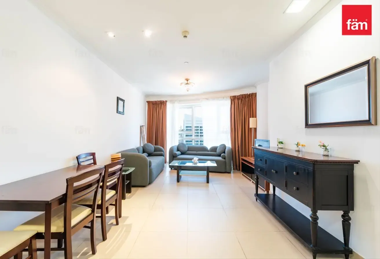 High Floor Furnished 1br | Near Metro | Vacant