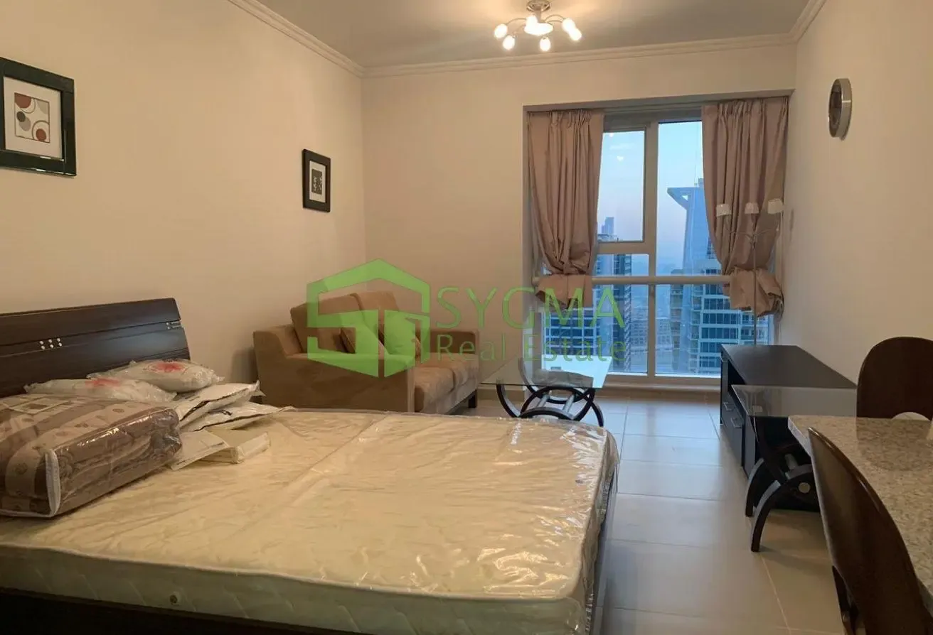 MOTIVATED SELLER | HIGH FLOOR | GOOD ROI| SPACIOUS