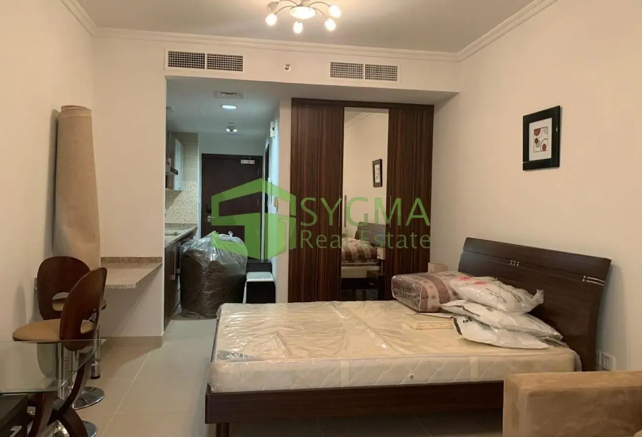 MOTIVATED SELLER | HIGH FLOOR | GOOD ROI| SPACIOUS