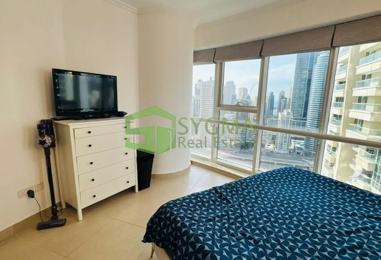 Nicely Furnished | Upgraded Unit | VOT