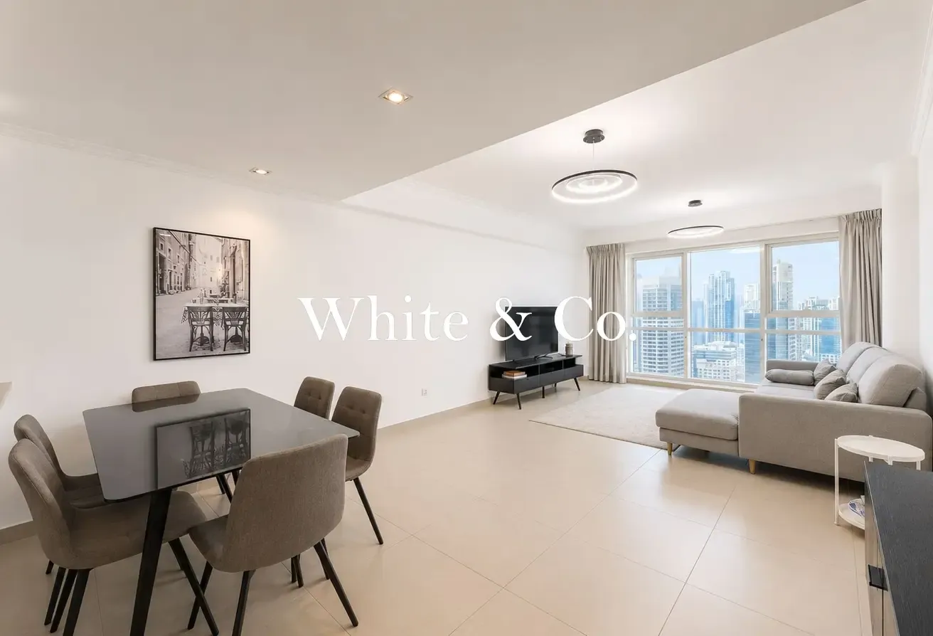 Vacant | Close to Metro | Fully Furnished