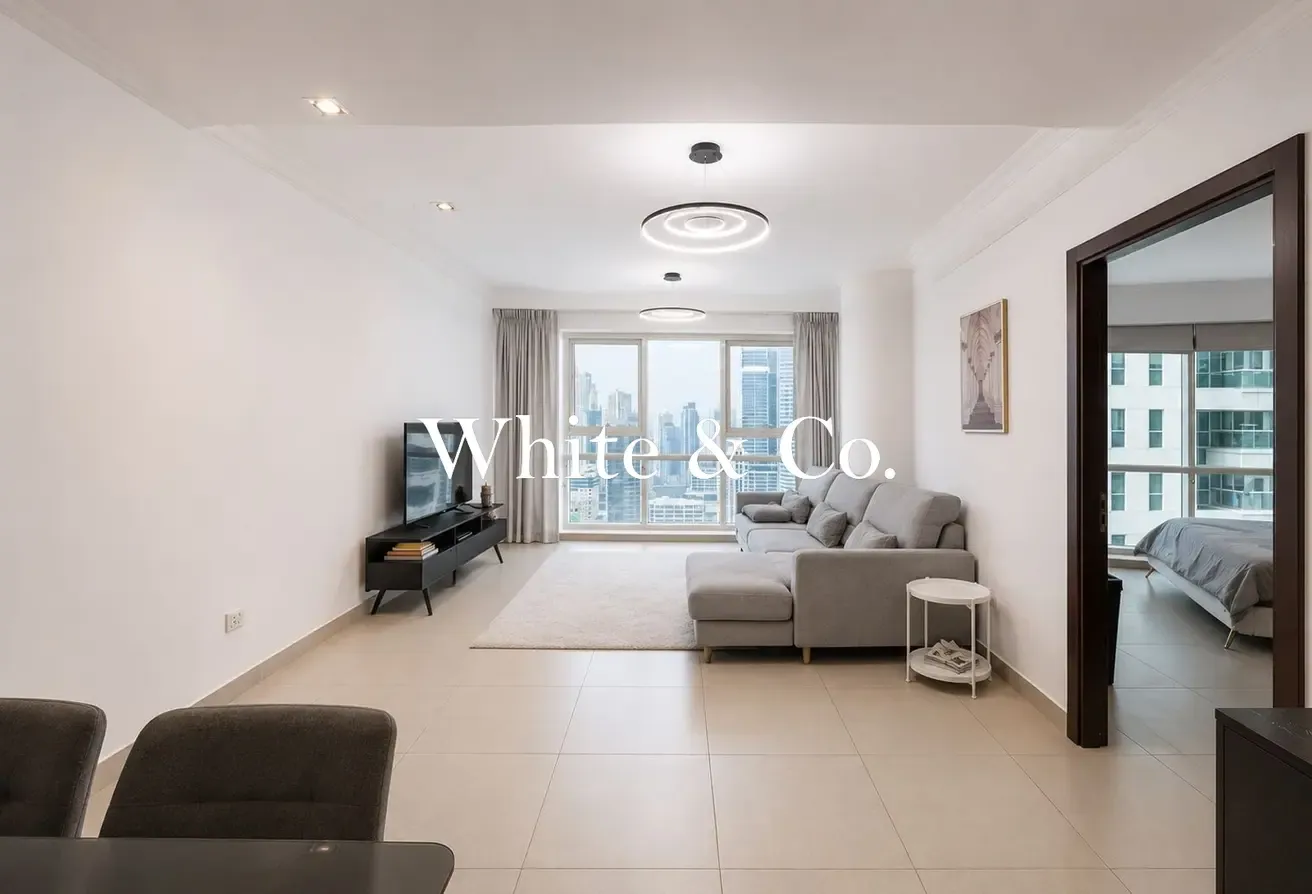 Vacant | Close to Metro | Fully Furnished