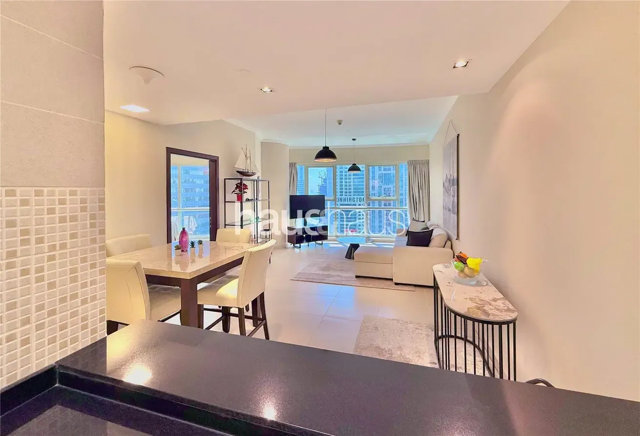 Fully Upgraded | Full Lake View | VOT | High Floor