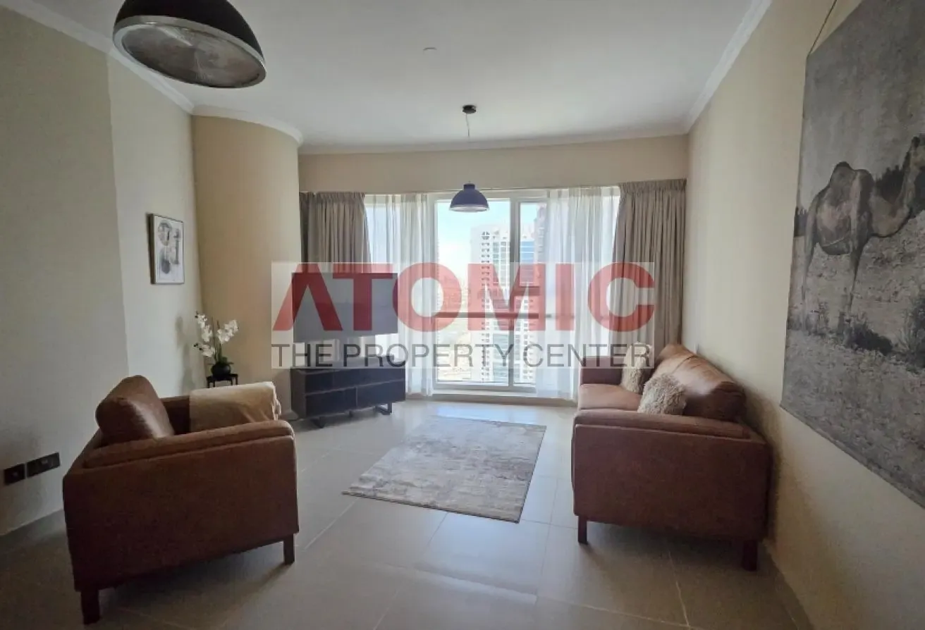 Vacant || Higher Floor || Next to Metro Station!