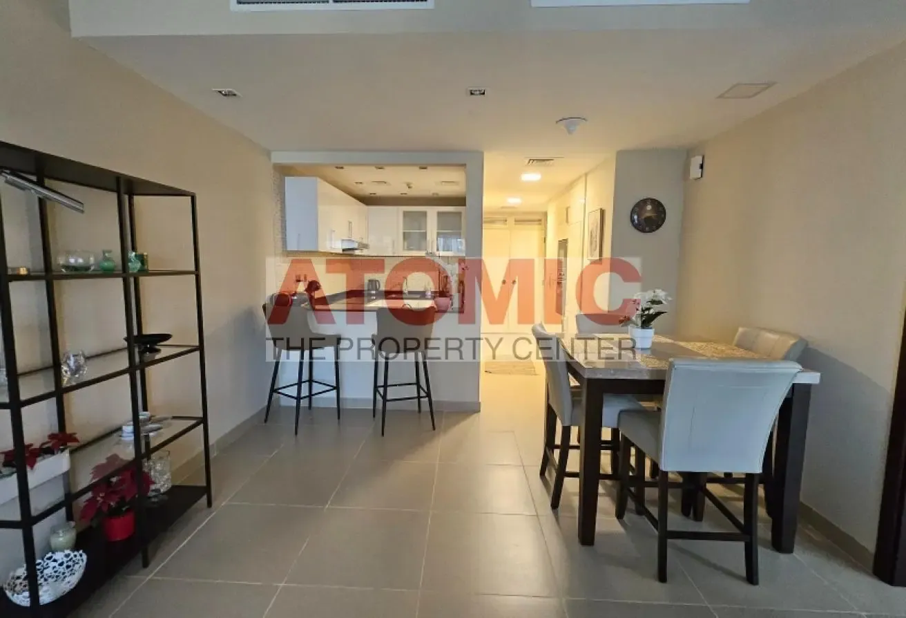 Vacant || Higher Floor || Next to Metro Station!