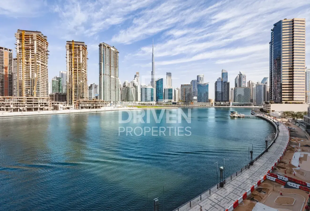 Burj Khalifa View | Great ROI | Rented Unit